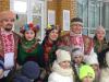 <img src='img' alt='Выступления Ярыцы на избирательном участке' />