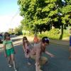 <img src='img' alt='Игры на улице' />