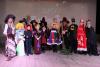 <img src='img' alt='выпускники' />