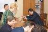 <img src='1' alt='Китайская делегация' />