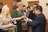 <img src='1' alt='Китайская делегация' />