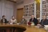 <img src='IMG' alt='Творческая встреча' />