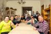 <img src='img' alt='Волонтеры' />