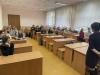 <img src='img' alt='Волонтеры' />