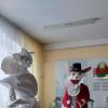 <img src='img' alt='Круглый стол' />