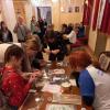<IMG SRC='IMG' alt='Волонтерский клуб Радуга' />