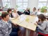 <img src="img" alt="старый НГ" />