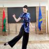 <img src="img" alt="китайский танец" />