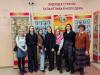 <img src="img" alt="на финишной прямой" />