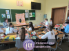 <img src="img" alt="осваивая азы профессии" />