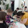 <img src="img" alt="детская открытка" />