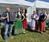 <img src="img" alt="Фестиваль" />