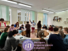 <img src="img" alt="мастерим открытку" />