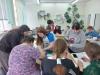 <img src="img" alt="мастерим открытку" />
