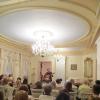 <img src='g54' alt='Литературный салон' />
