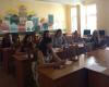 <img src='g54' alt='Педагогический отряд Лира' />