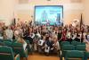 <img src='g54' alt='Вручение дипломов' />