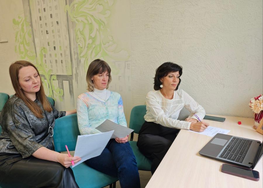 <img src="img" alt="Онлайн собеседование хэнань" />