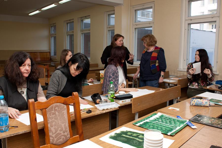 <img src='IMG_5329' alt='Мастер-класс Художественная роспись по дереву и другим материалам' />